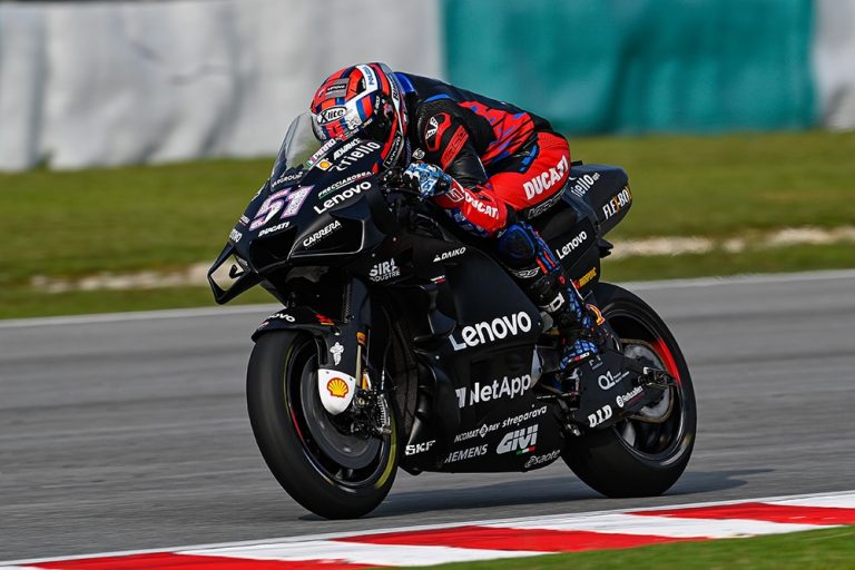 Gran lavoro di Michele Pirro a Sepang. Ducati GP22 e Piloti ufficiali pronti per iniziare.
