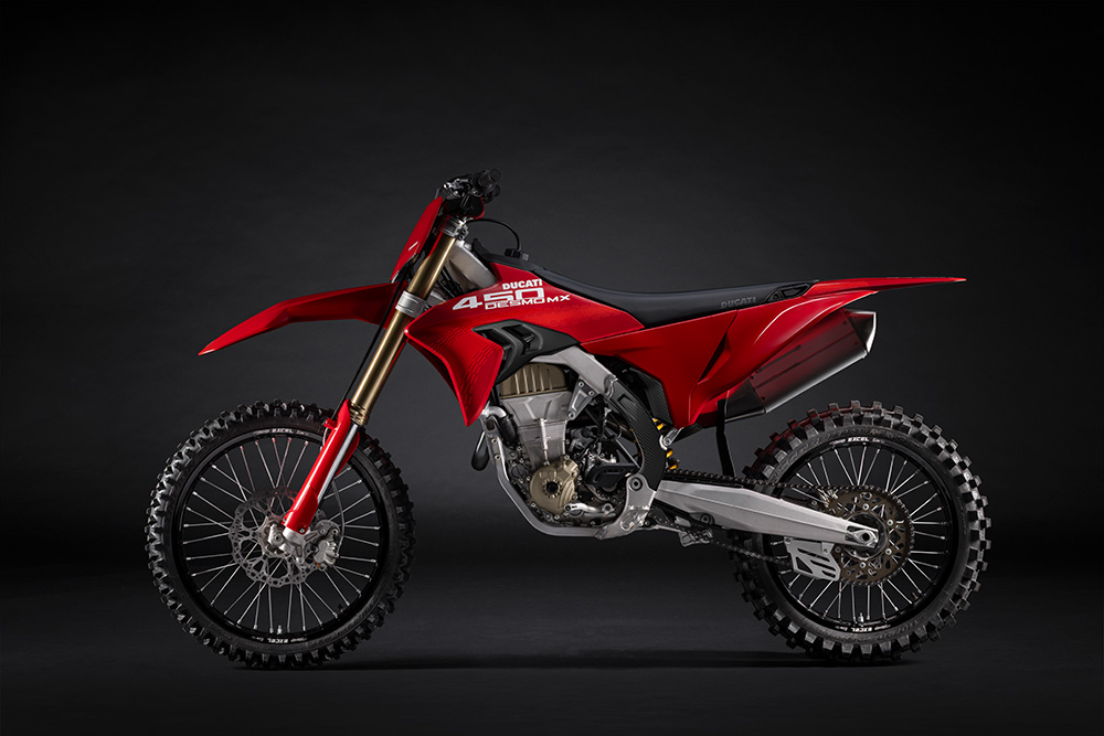 Ducati Desmo 450MX