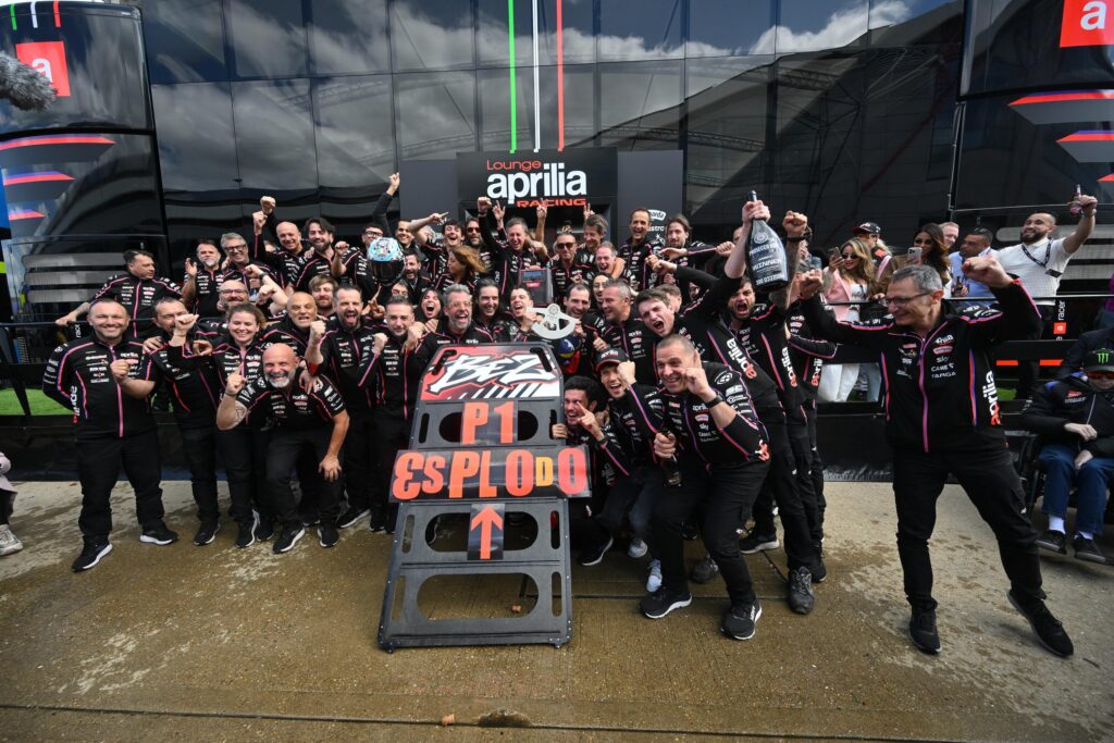 Aprilia RS-GP25 Marco Bezzecchi Silverstone
