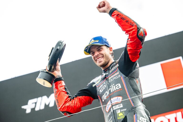 Bezzecchi secondo ad Assen: finalmente una qualifica efficace, poi gara solida e ritmo top