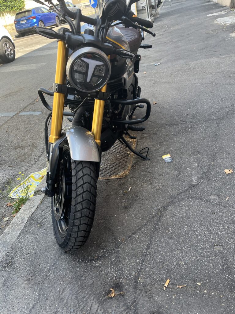 TVS Ronin