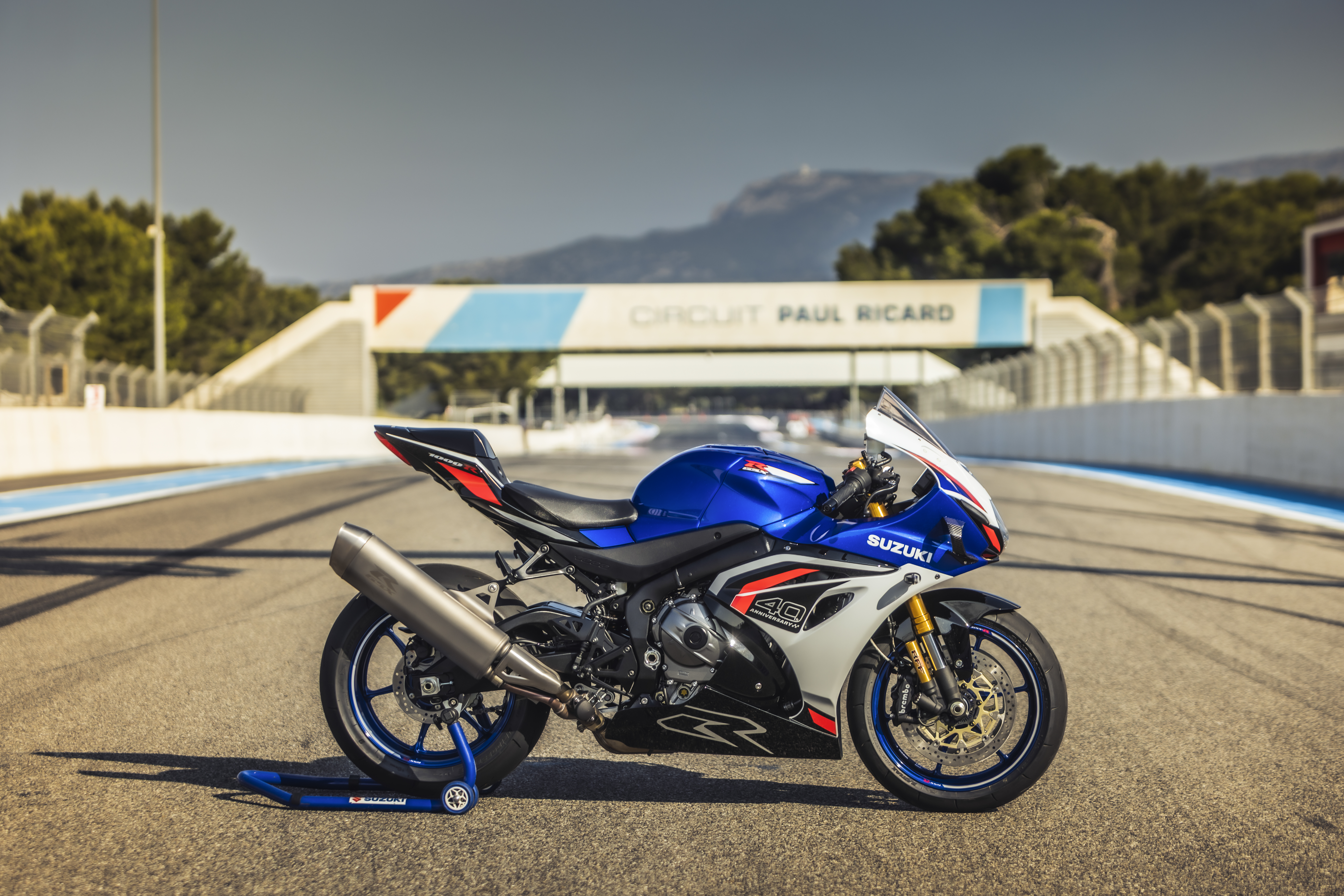 Suzukinuova GSX1000R