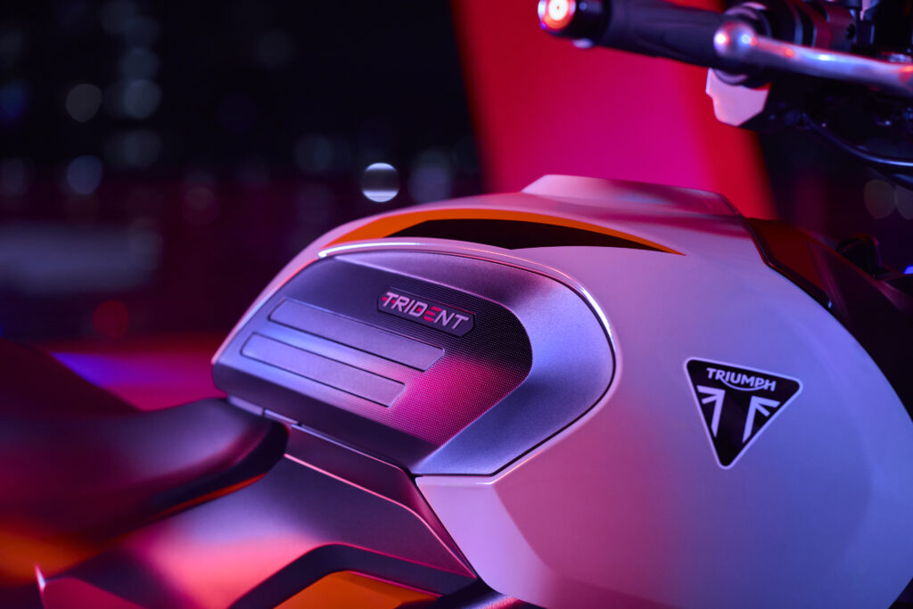 Triumph Trident 800