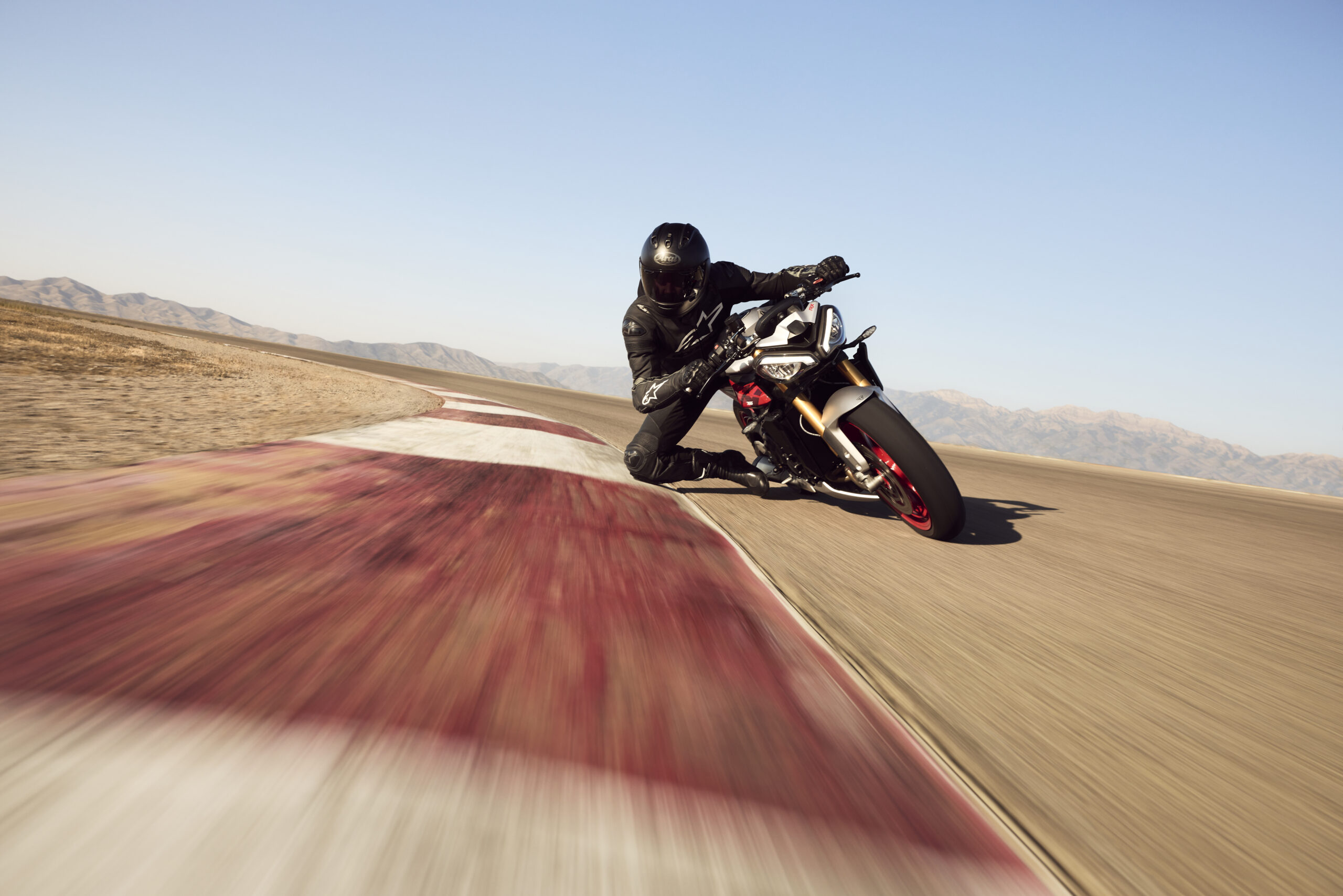 Tiumph Track Experience
