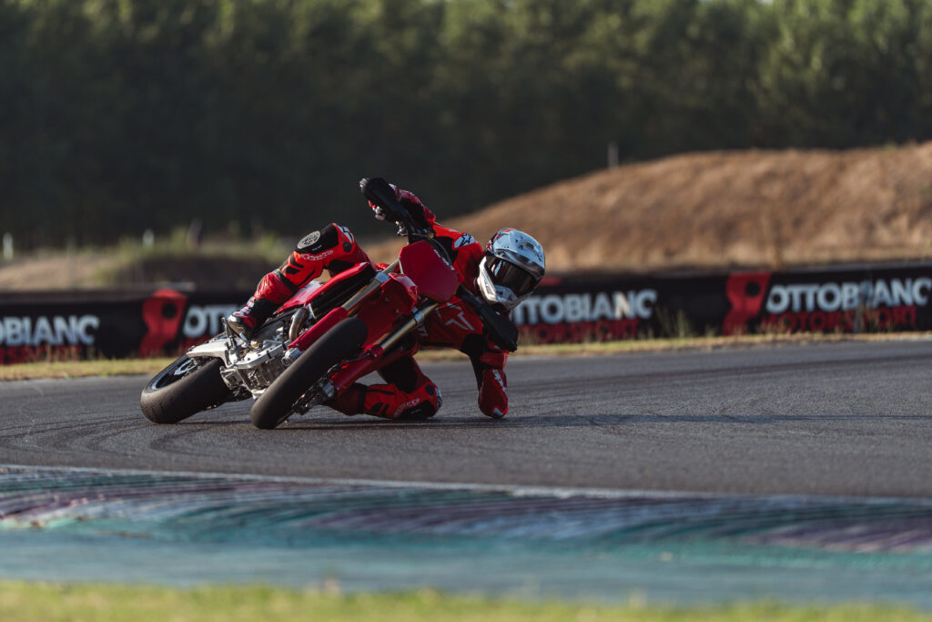 Ducati Desmo 450 SM