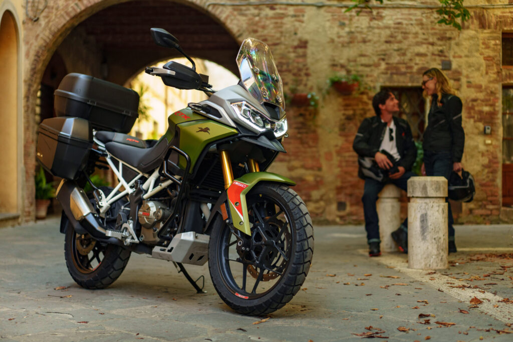 TVS RTX 300
